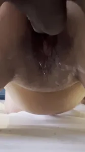 插的水流了一床