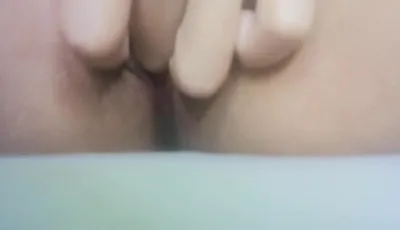 （原创）外地黑逼女友自慰