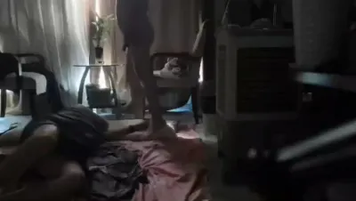 初中同学来偷情，她老公也是我哥们