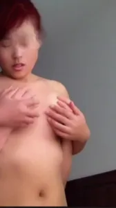 贱逼