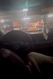 停车场车上口爆