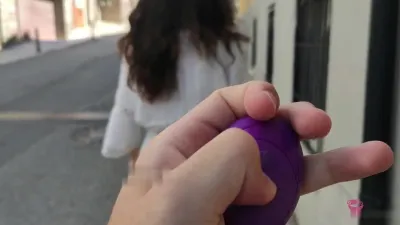 夹跳蛋出门逛街 异常难受啊 不好好学习 甘愿做小母狗