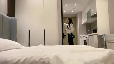 邻家质感女孩 斯斯文文 没想到带点反差 细腰肥臀十分带感