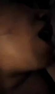 48岁干保险的熟女为了业绩和我操逼，性欲太旺盛了逼水太多了