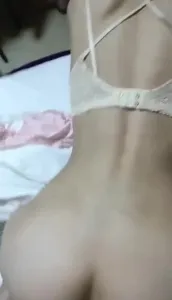 真实操极品邻居，聊了一个多月成功拿下