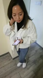 肥臀熟女，极品熟女人妻，啊啊操我逼老公好舒服 舔脚舔菊花 无套内射肥