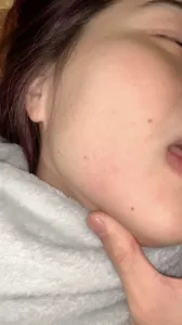 看起来饥渴蛮久了