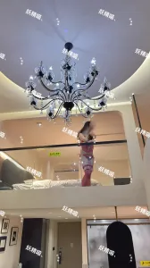 <span class="video-title title-truncate m-t-5"></span>