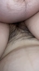 近距离欣赏内射后的黑逼