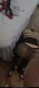 调教母狗已成年有纹身