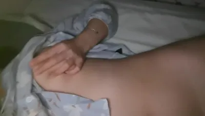 最近的小m耐不住寂寞，已成年，明确可以外发