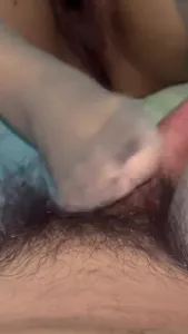 聊城长期炮友吊带袜足交，聊城附近收欲求不满少妇。