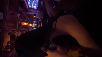 从酒吧到床上 用了两天时间