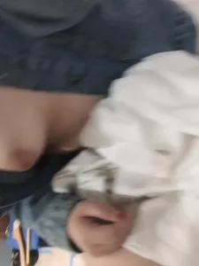 北京腼腆学生妹，反差萌已经调教，微胖才是王道。奶子坚挺，同城推