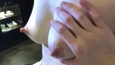 哺乳期母乳喂养单男！已成年（可约）