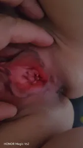 看看我媳妇的B干净不