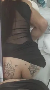 屁股上有纹身的女孩4