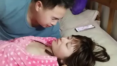 离婚后勾引小姨子泻火无套啪啪猛操 小姨子忍不住高潮呻吟最后直接内射