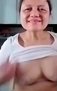 Hongkong chubby slut