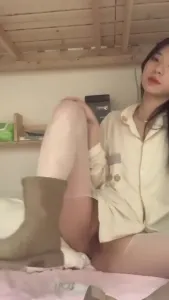 网上认识的女孩