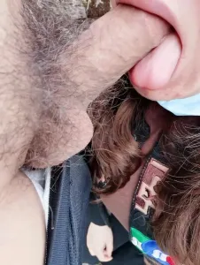 户外中出大奶骚妇