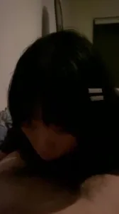 高颜值女大，完整版已上传至电报群