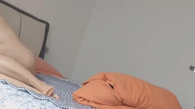 0532地区32岁未婚女，挨炮前的灰丝换装