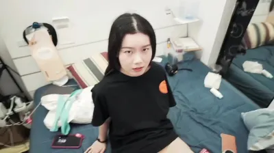 公司HR瞒着老公偷情赌一百下能不能让她高潮