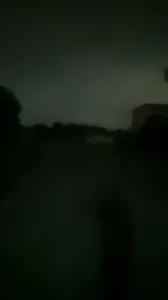 小母狗第一次露出