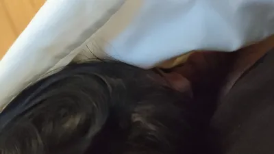 带孩子少妇突然想吃