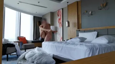 骚货就要抱起来快速抽插