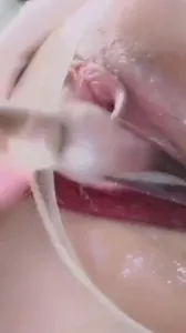 道具插逼出白浆