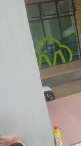 公园便利店门口操人妻大奶母狗