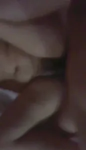 大奶熟女偷情 老公打电话过来不敢接