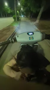 大街上边骑车边口吃我大鸡巴