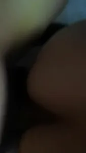 记录日常做爱~毛刮了看着嫩吗？