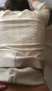 短发熟女肉丝长靴 衣服都没脱强上