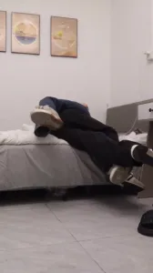 人妻第一次偷情，对白清楚，有完整版