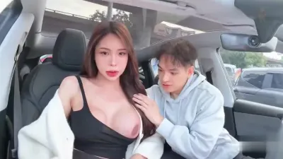 與20cm大屌萌妹女推主約砲         【同性】