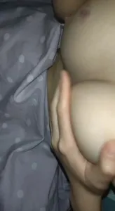 08母狗揉奶子 已成年