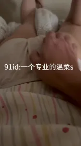 [原创] 调教08母狗之清晨起床打屁股，完整版主页，