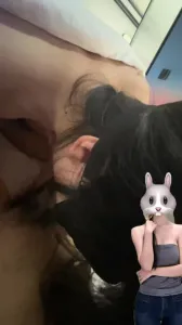 口交展示：和平分手的前女友依旧拍视频分享给我