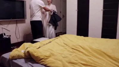 隔壁邻居美少妇 特意穿的汉服来找我