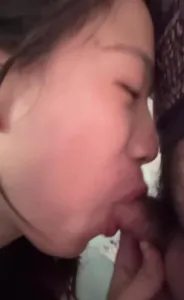 反差婊，完整版已上传至电报群