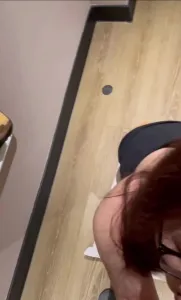 眼镜妹就是骚