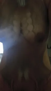 极品身材的淫荡人妻