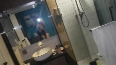 前任穿黑丝跪地深情口交