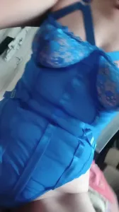 74年熟女，天天给我发视频