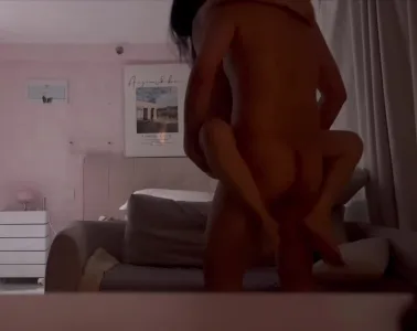 00后反差女主：你会抱着操吗？ （有完整版