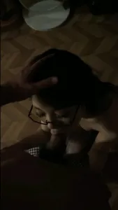 三位风格不同的人妻口活合集